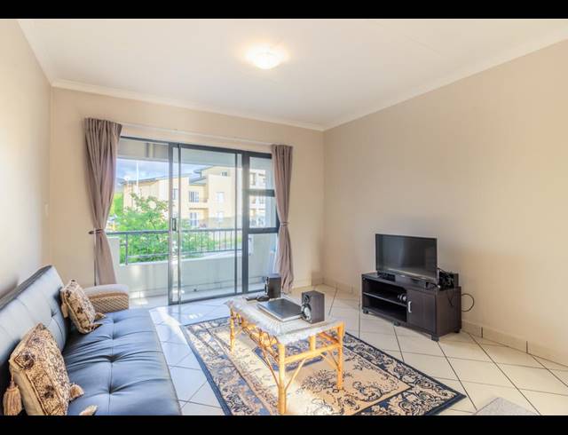 2 BEDROOM APARTMENT SOLD IN BURGUNDY ESTATE
